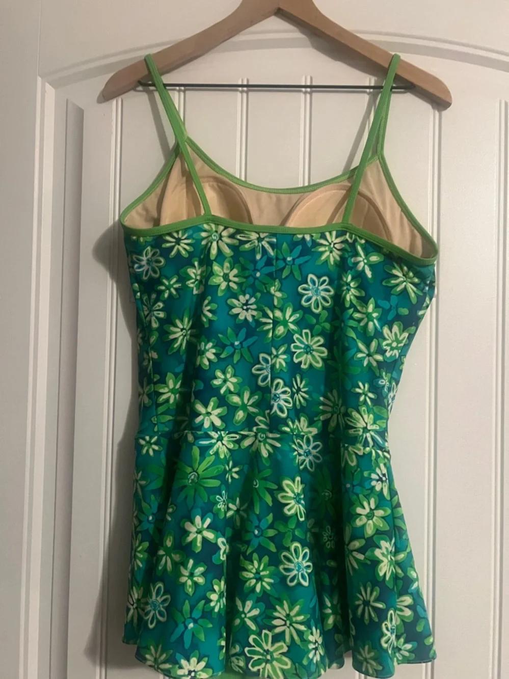 Kathy Ireland Swimsuit size 18